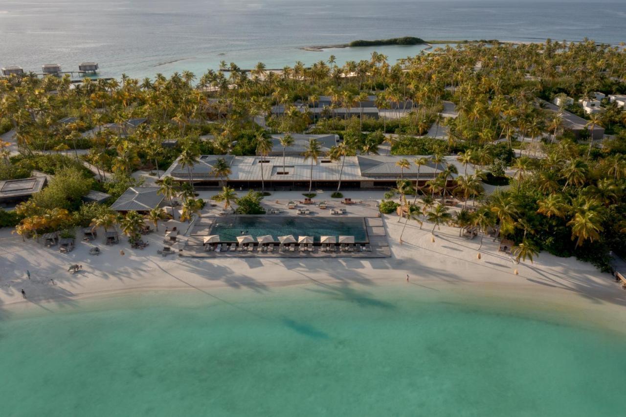 Patina Maldives, Fari Islands Hotel Gaafaru Exterior photo